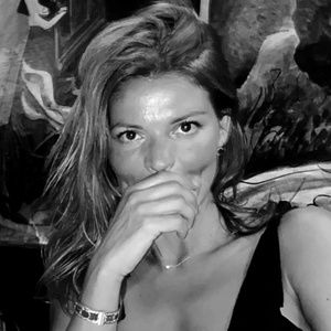 Meet your Posher, Denitza